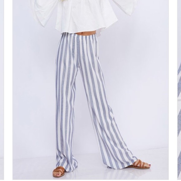 💙 💙 Casual Blue and White Pants - Picture 3 of 7